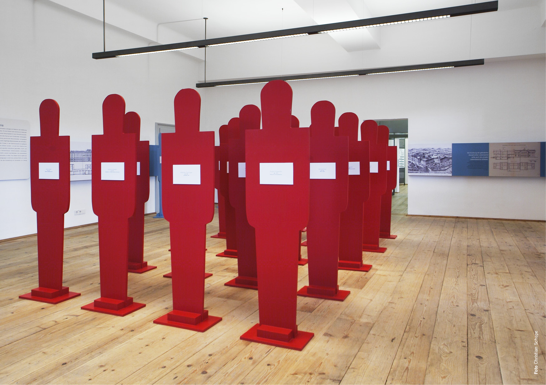 Ausstellung über den gesellschaftlichen Umgang mit Menchen, im Schloss Hartheim