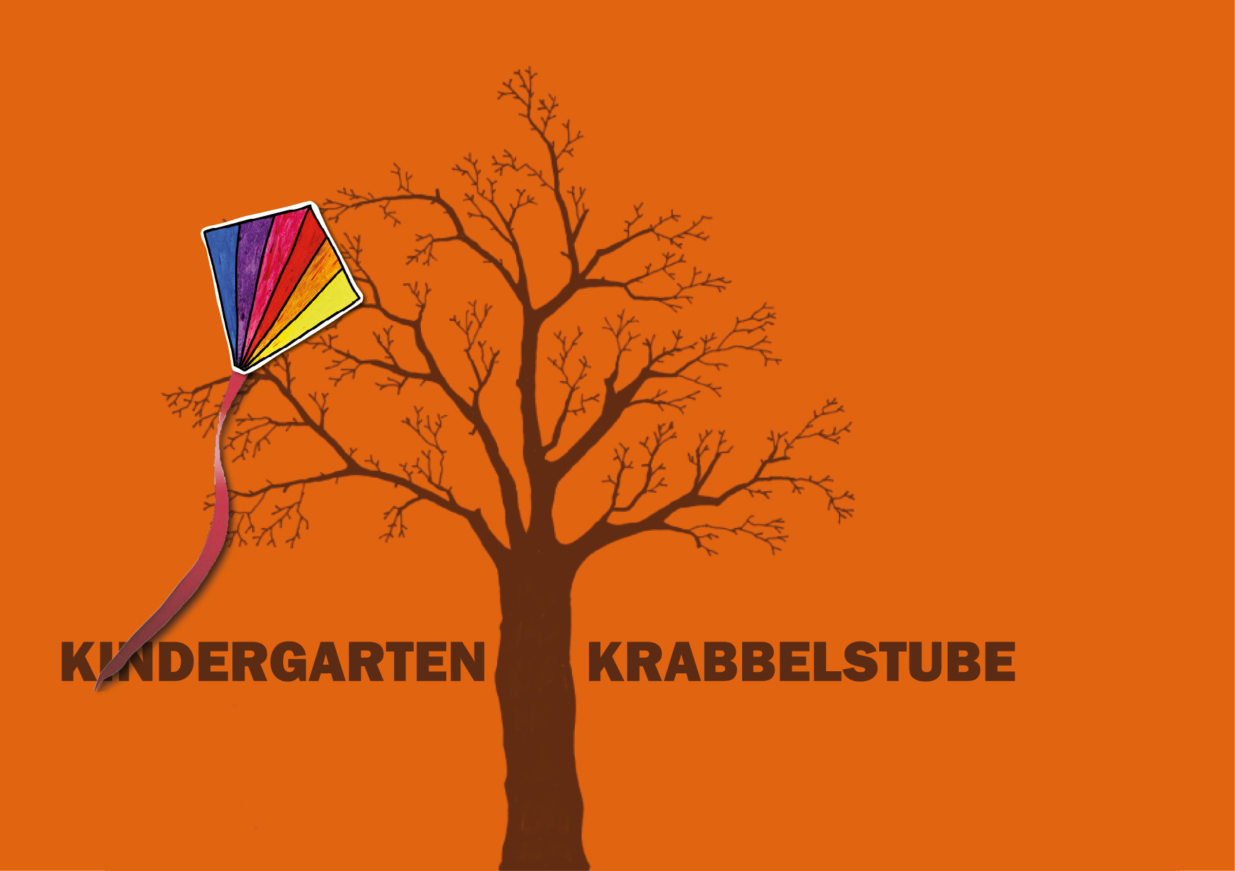 Der gemalte Baum wird zum Jahreszeitenwechsel einfach neu behängt: Herbst mit Drachen