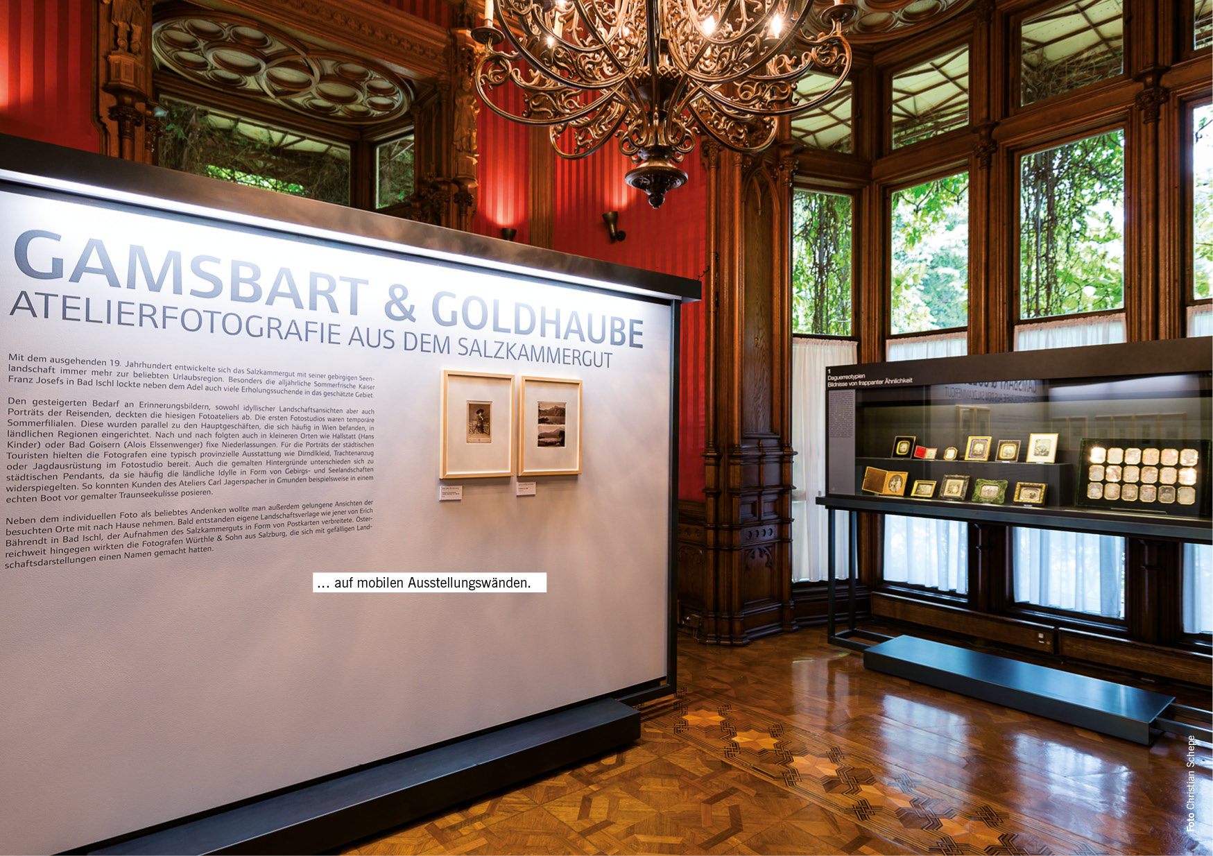 … auf mobilen Ausstellungswänden.